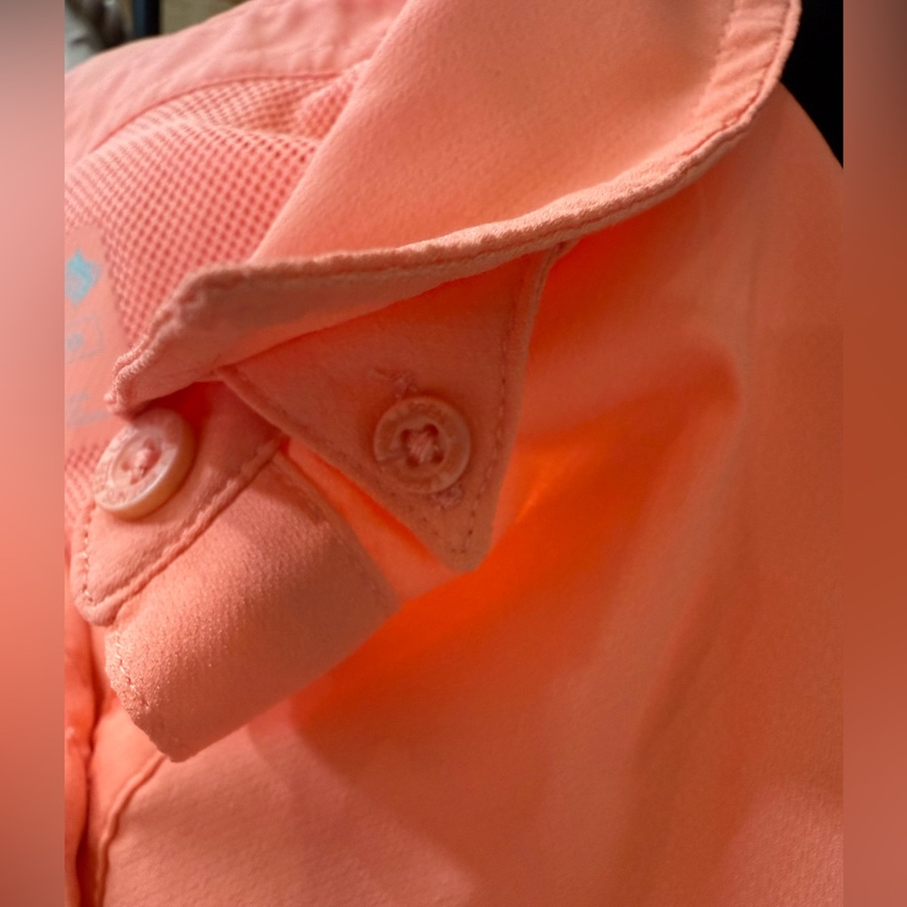 Reel Legends Shirt Womens medium
Coral Saltwater Vented Button Front Sleeveless - Picture 7 of 10